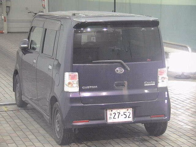 DAIHATSU MOVE CONTE
