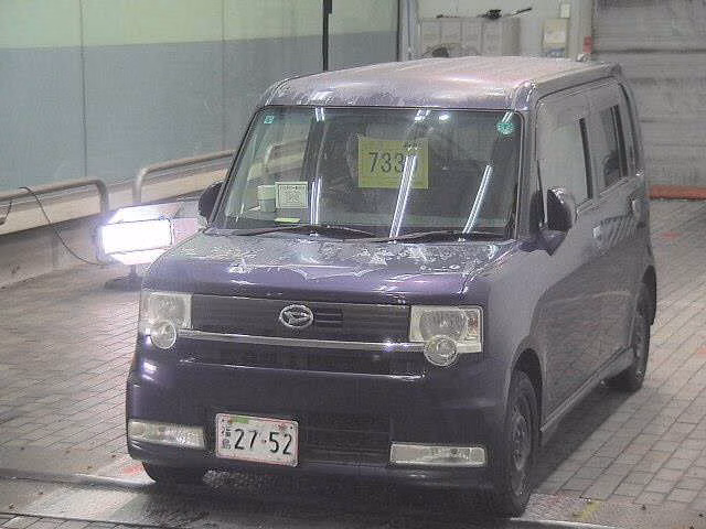 DAIHATSU MOVE CONTE