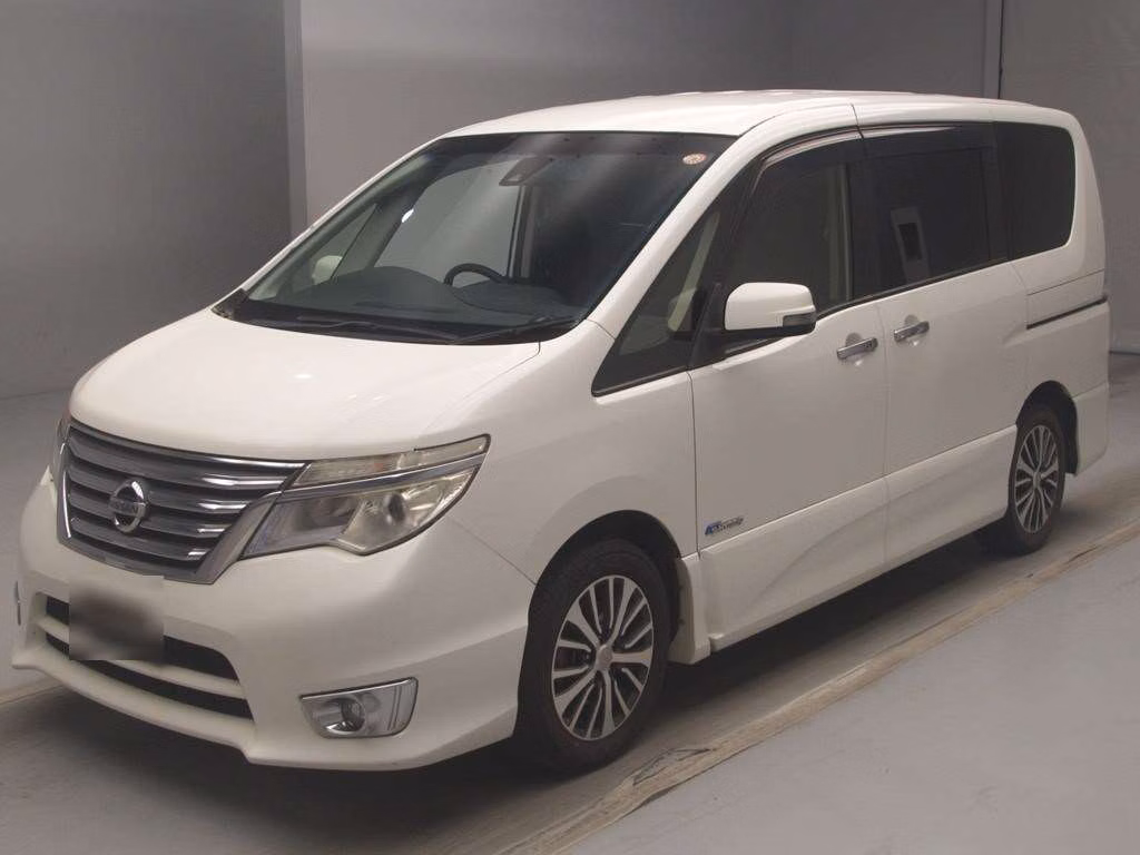 NISSAN SERENA