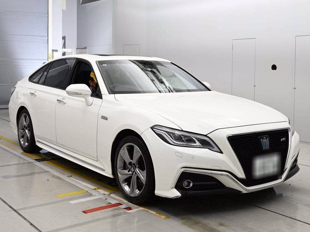 TOYOTA CROWN