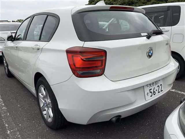BMW 1-SERIES