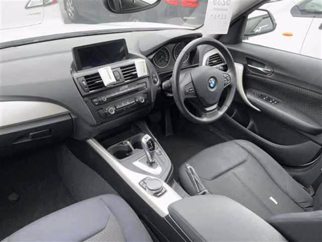 BMW 1-SERIES