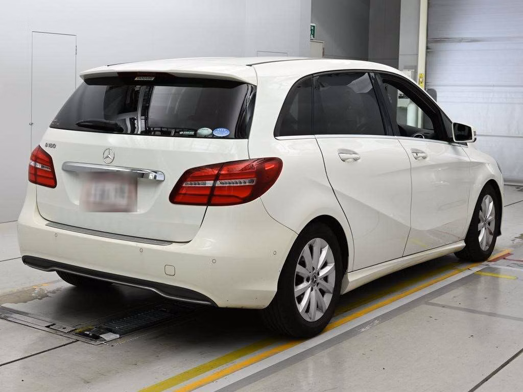 MERCEDES-BENZ B-CLASS