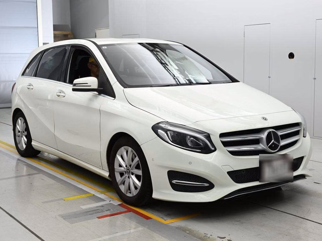 MERCEDES-BENZ B-CLASS