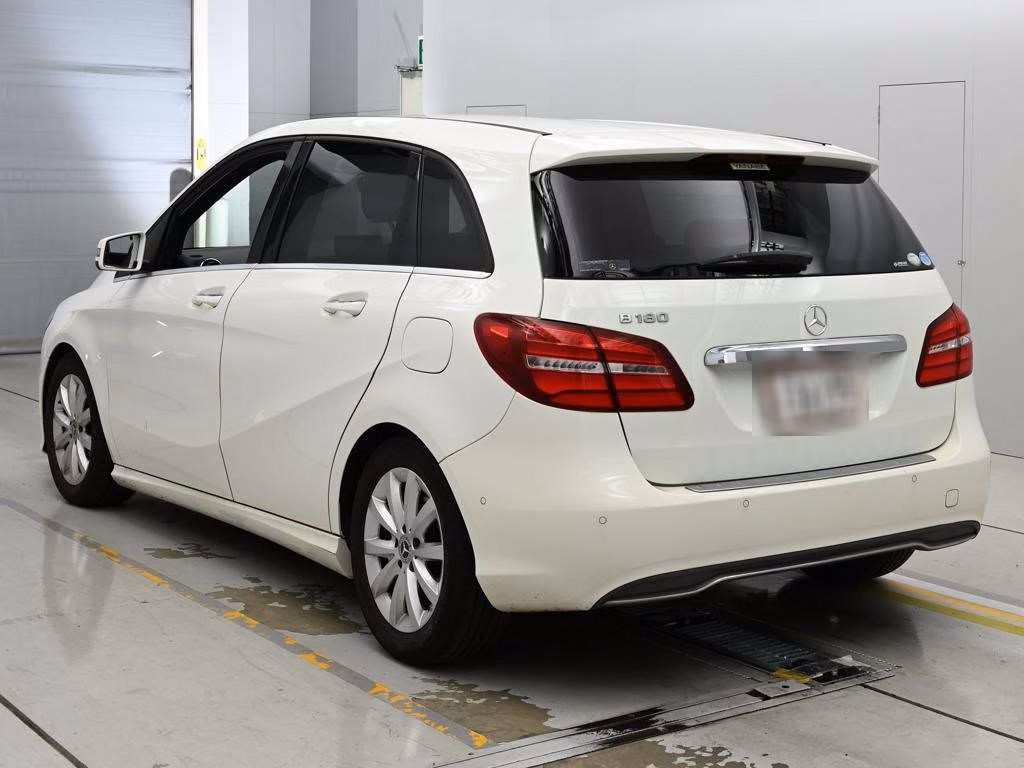 MERCEDES-BENZ B-CLASS