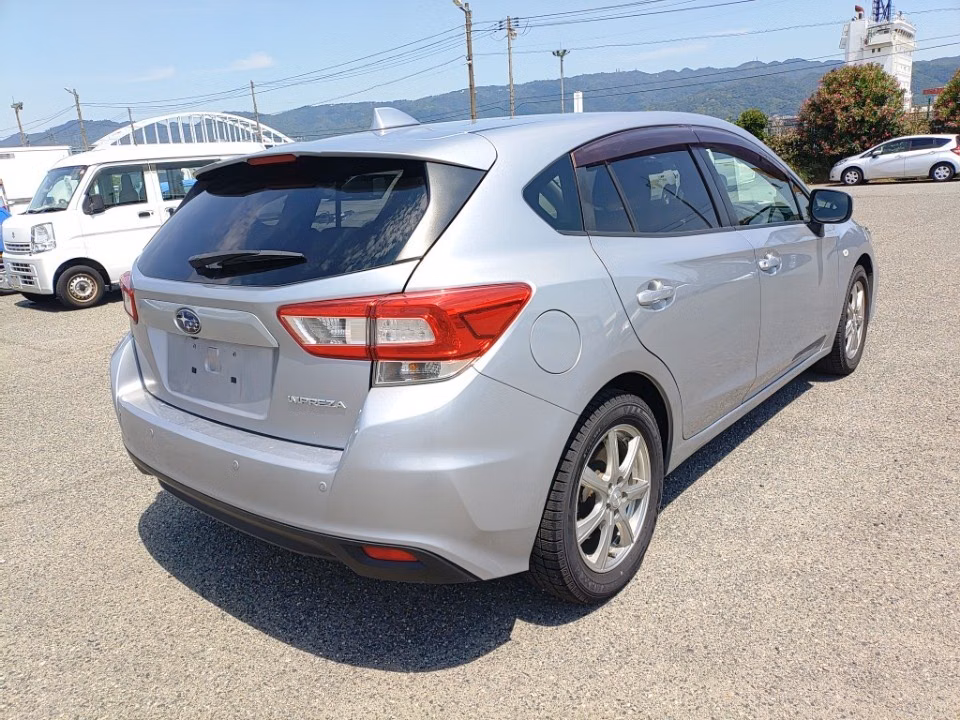 SUBARU IMPREZA
