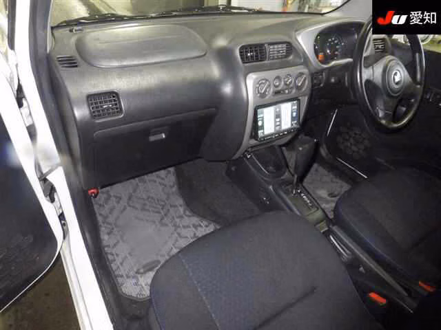 DAIHATSU TERIOS KID