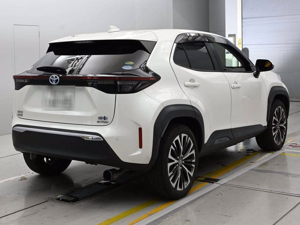 TOYOTA YARIS CROSS