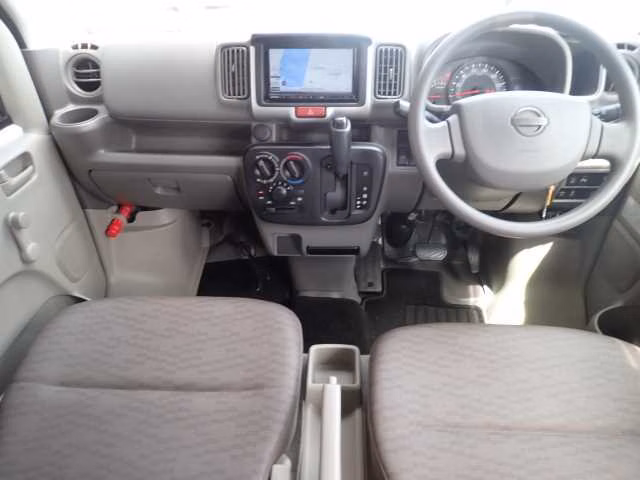 NISSAN NV100 CLIPPER