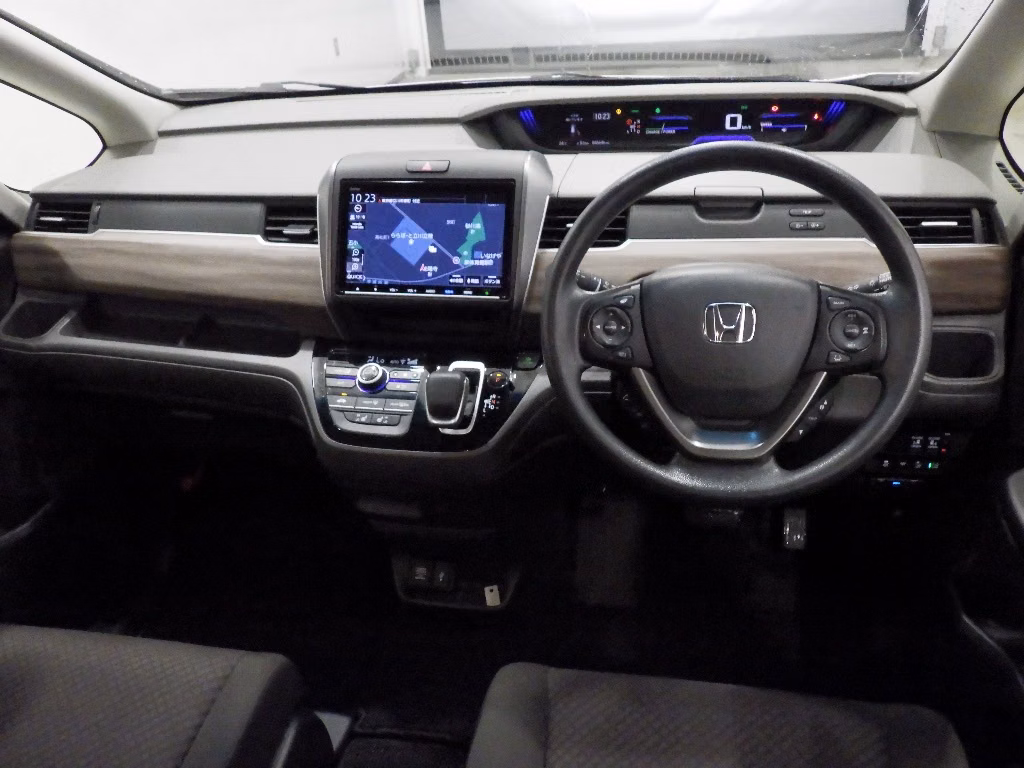 HONDA FREED+
