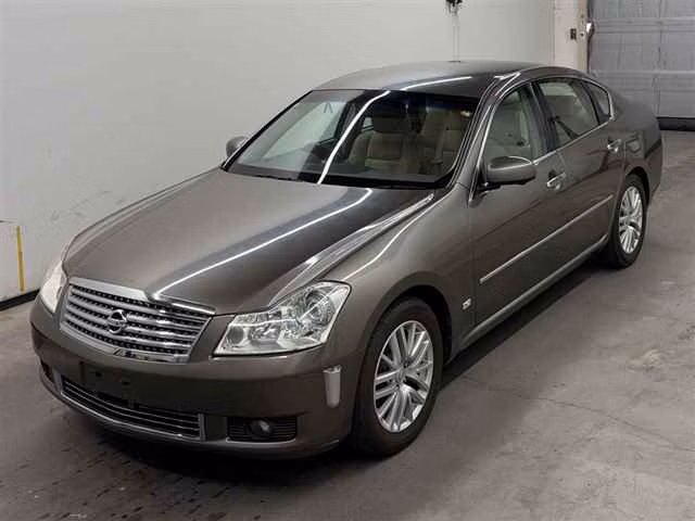 NISSAN FUGA