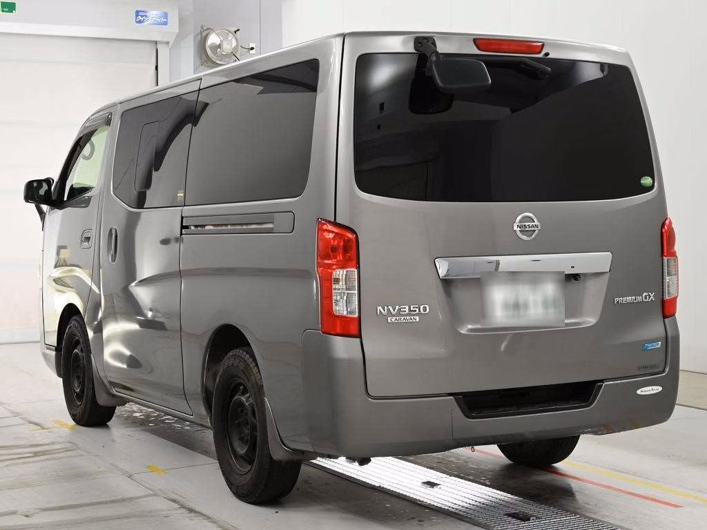 NISSAN NV350 CARAVAN
