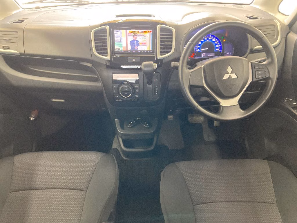 MITSUBISHI DELICA D:2