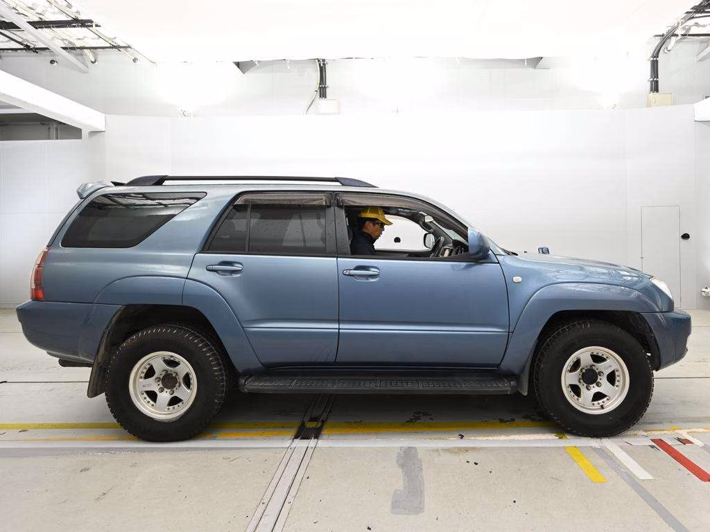TOYOTA HILUX SURF