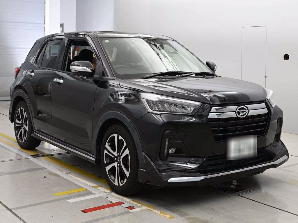 DAIHATSU ROCKY