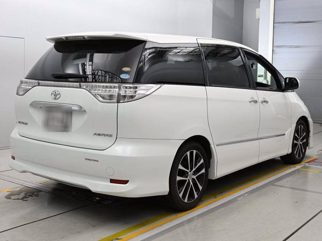 TOYOTA ESTIMA
