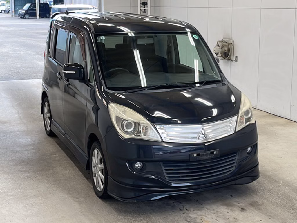 MITSUBISHI DELICA D:2