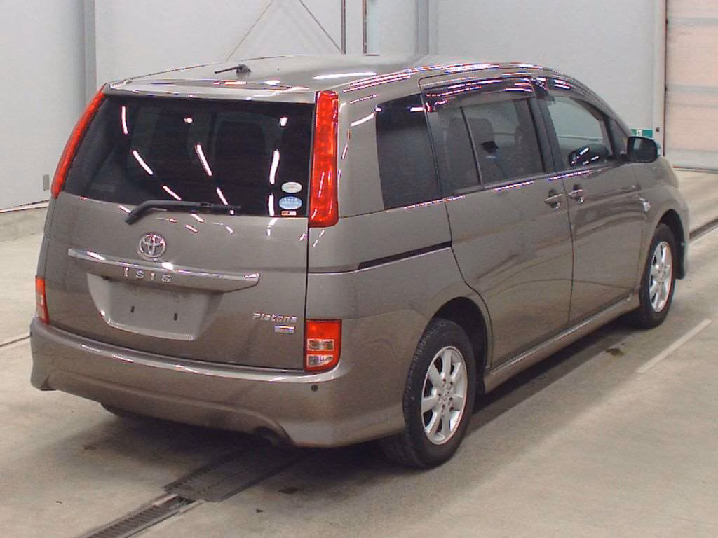 TOYOTA ISIS