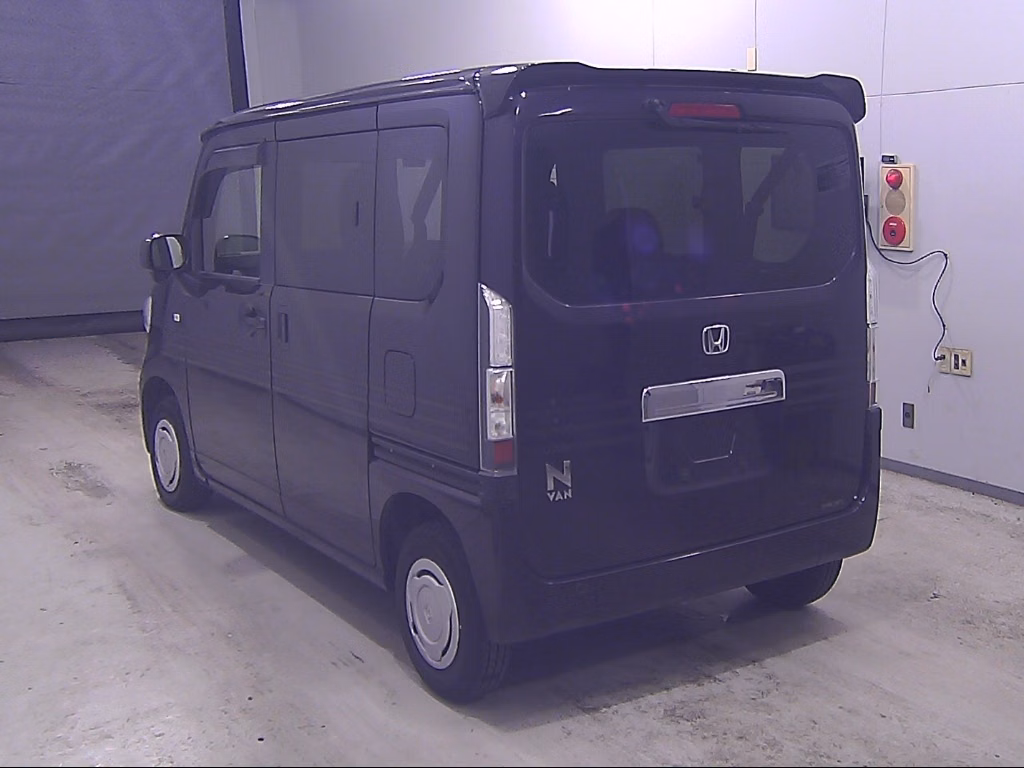 HONDA N-VAN