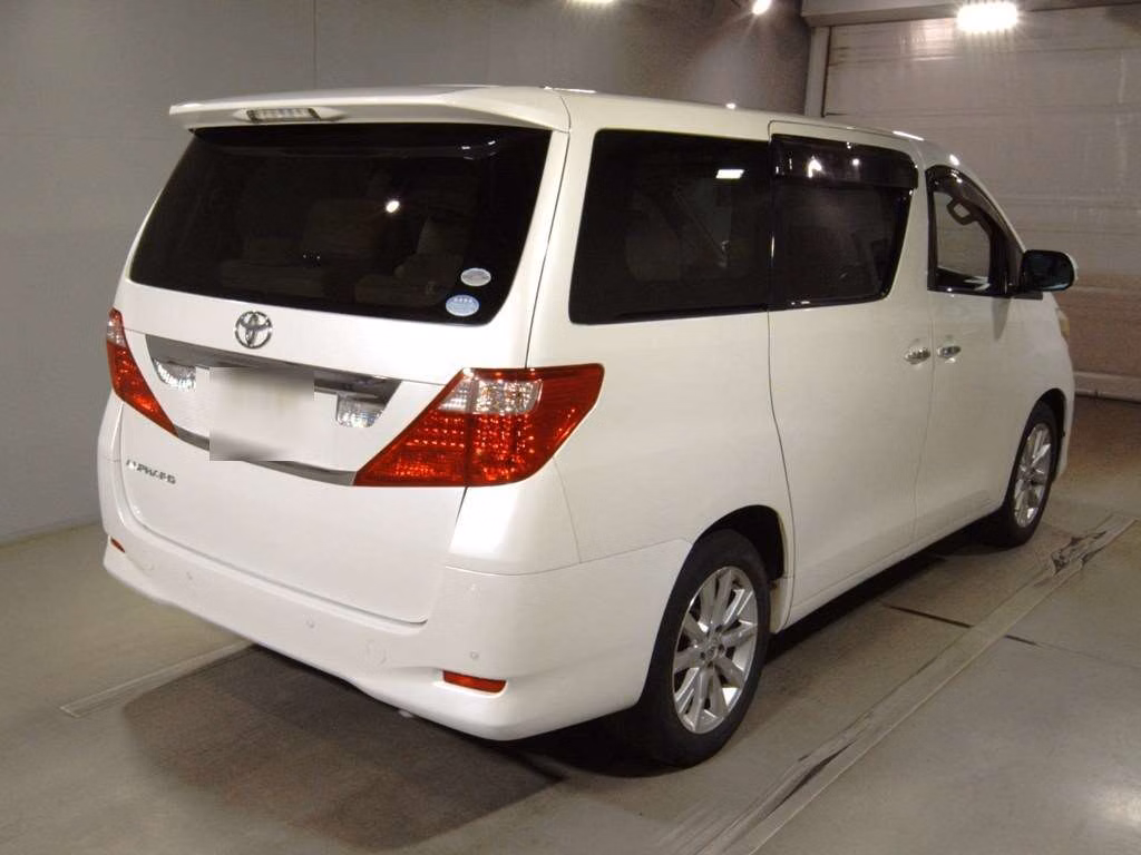 TOYOTA ALPHARD
