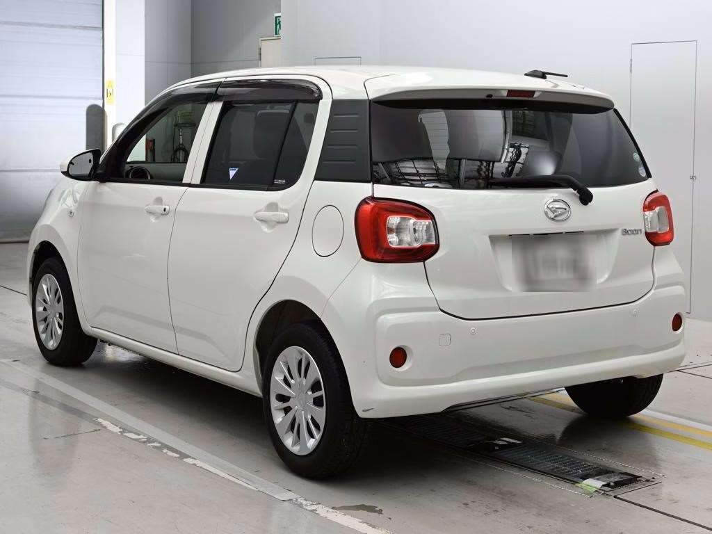 DAIHATSU BOON