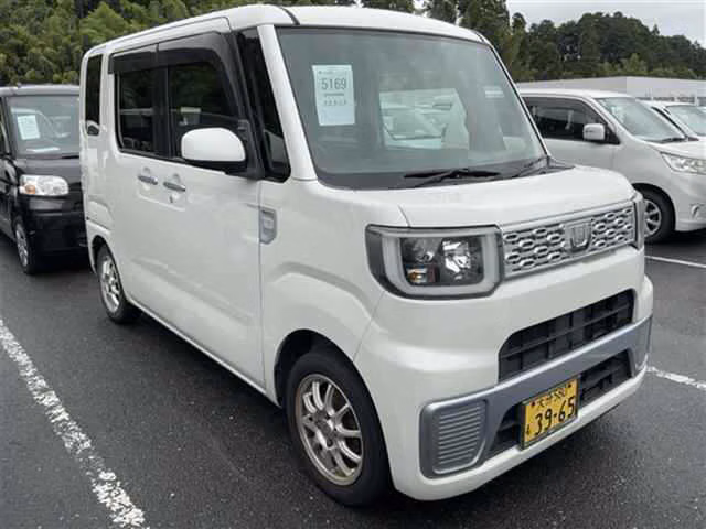 DAIHATSU WAKE