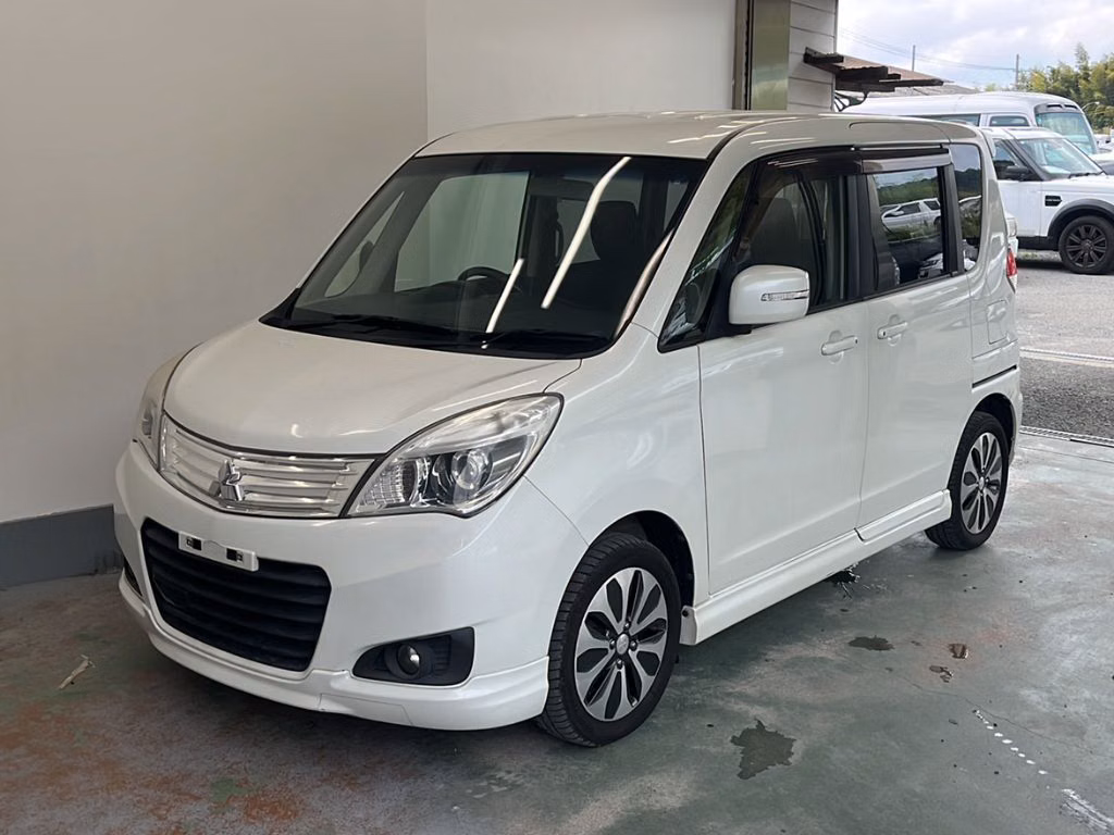 MITSUBISHI DELICA D:2