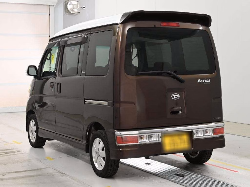 DAIHATSU ATRAI