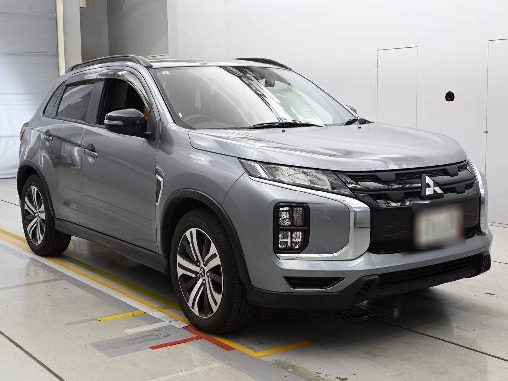 MITSUBISHI RVR