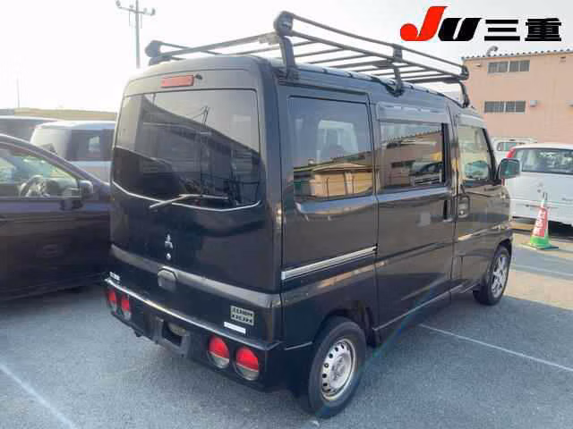MITSUBISHI TOWN BOX