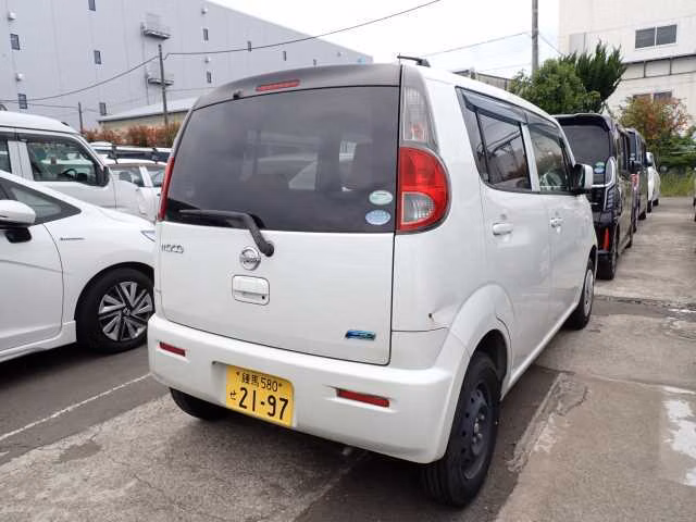 NISSAN MOCO