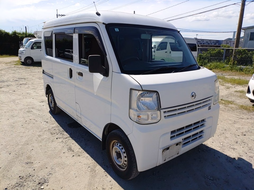 NISSAN NV100 CLIPPER