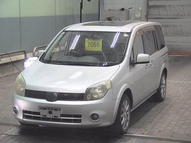 NISSAN LAFESTA