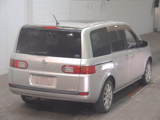 NISSAN LAFESTA