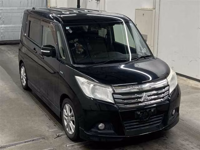 MITSUBISHI DELICA D:2