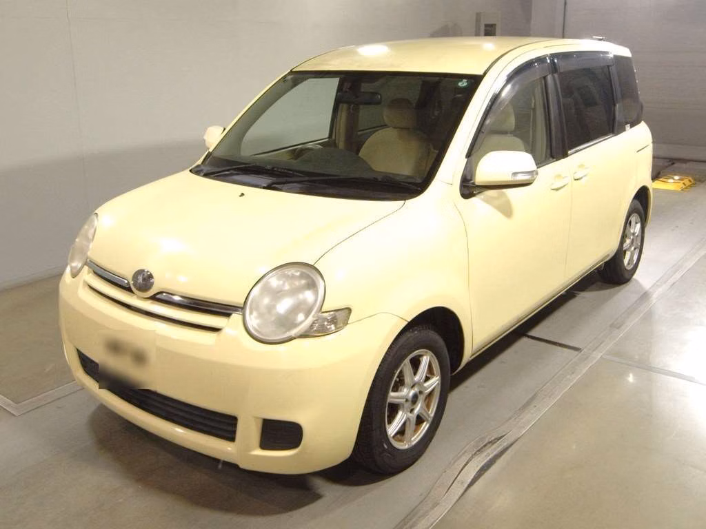 TOYOTA SIENTA