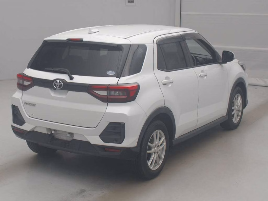 TOYOTA RAIZE