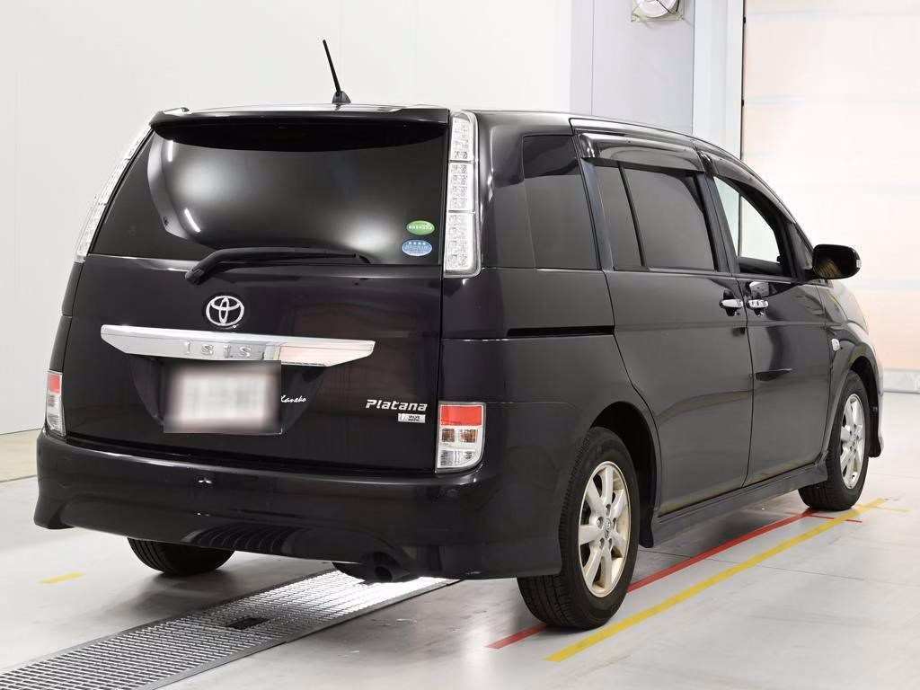 TOYOTA ISIS