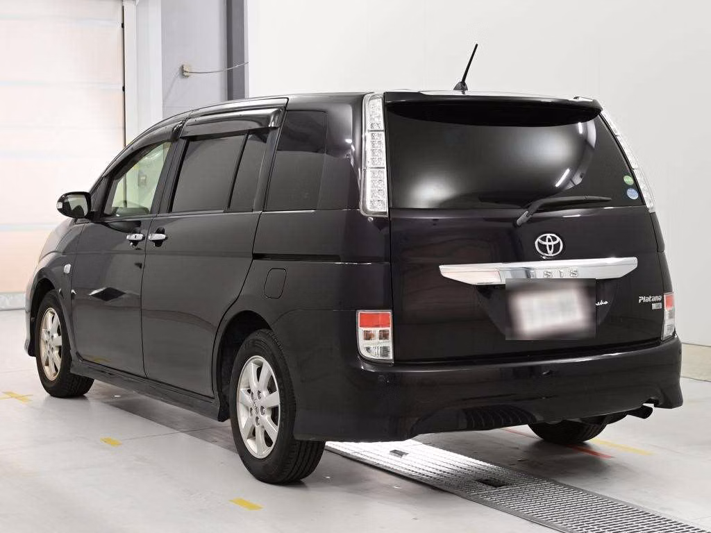 TOYOTA ISIS