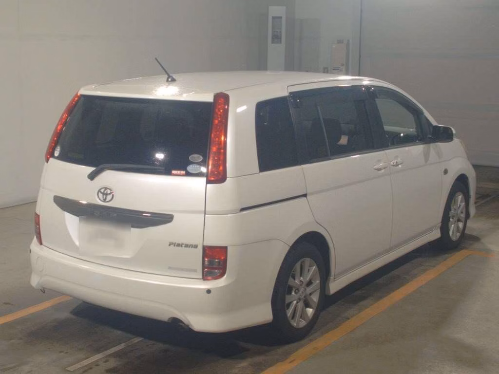 TOYOTA ISIS