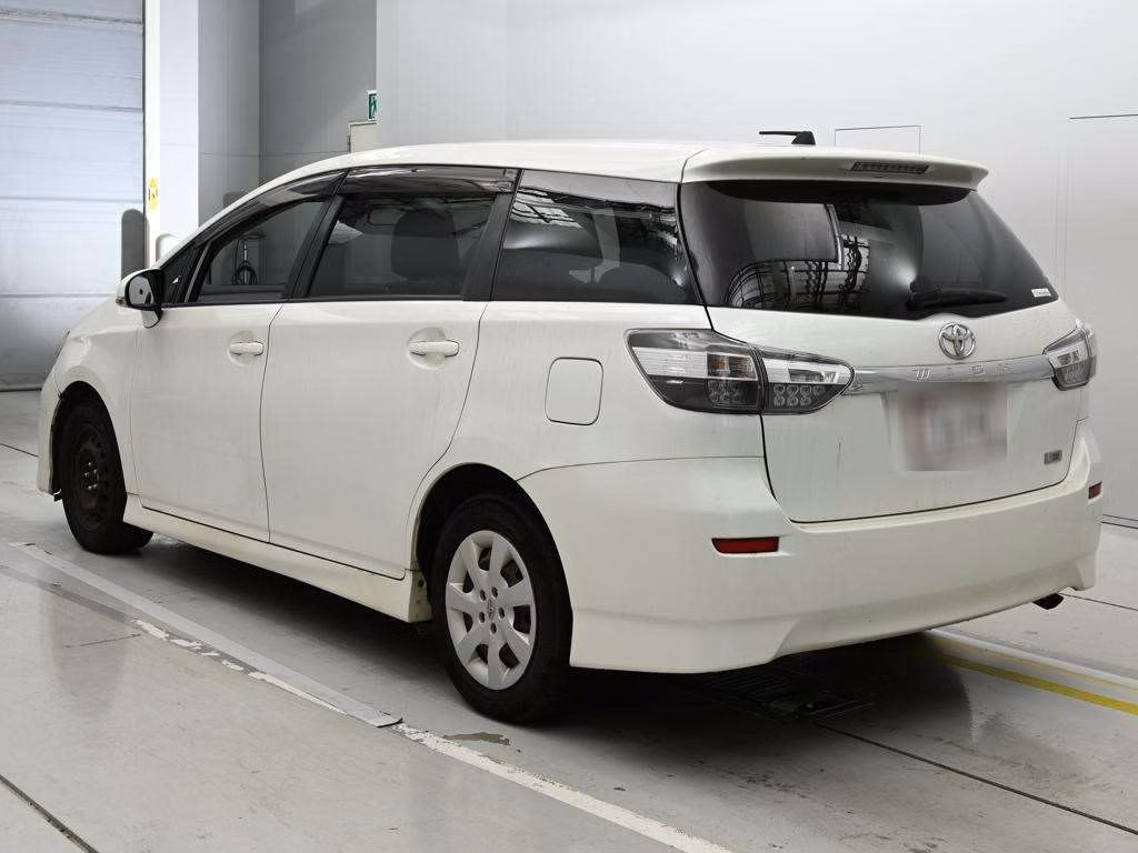 TOYOTA WISH
