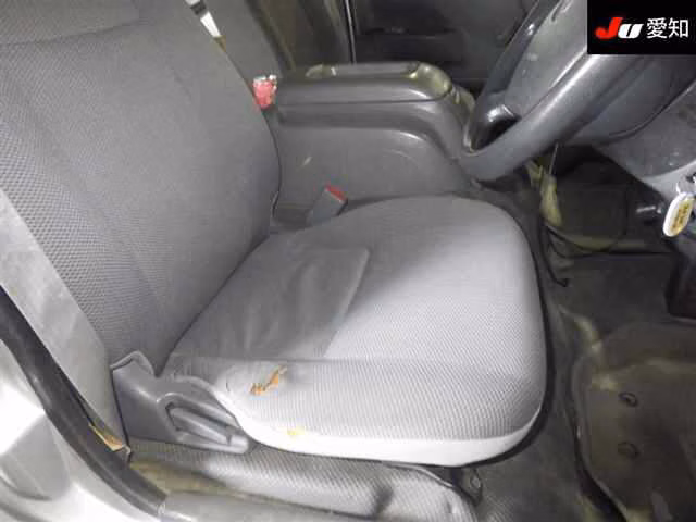 TOYOTA REGIUS ACE