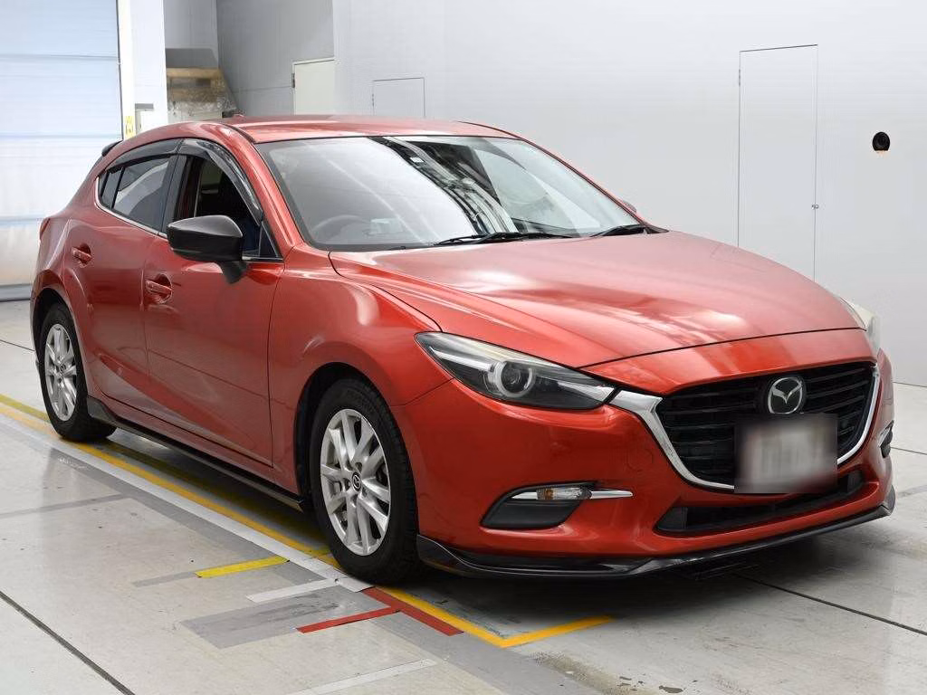 MAZDA AXELA