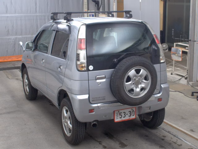 DAIHATSU TERIOS KID