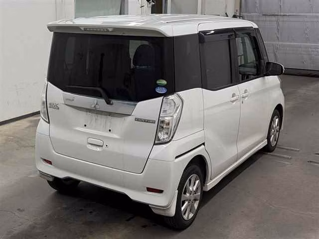 MITSUBISHI EK SPACE