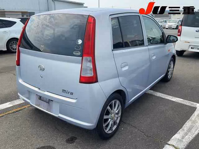 DAIHATSU MIRA