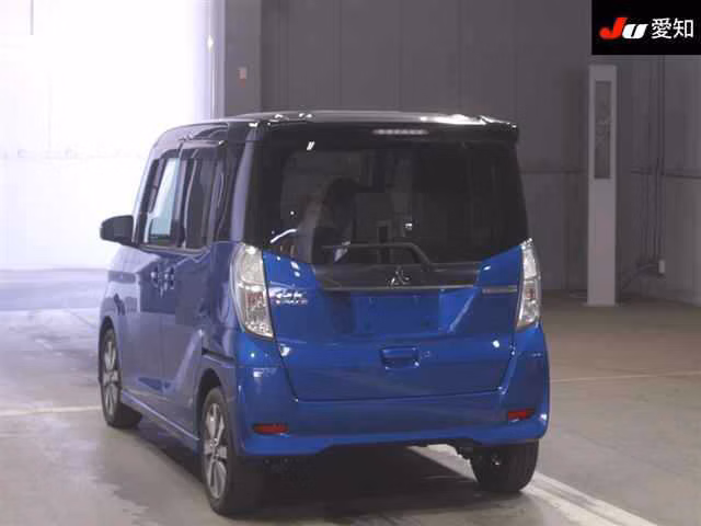MITSUBISHI EK SPACE