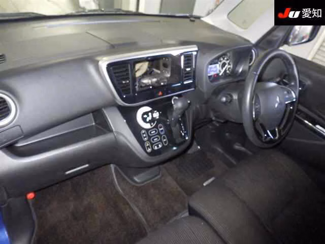 MITSUBISHI EK SPACE