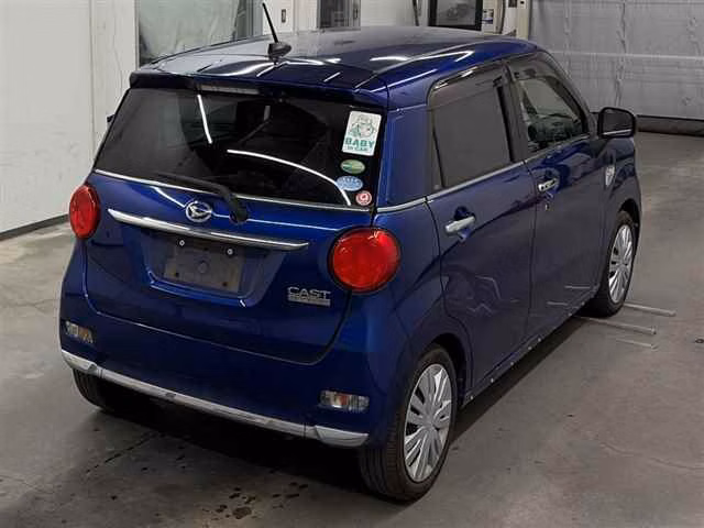 DAIHATSU CAST