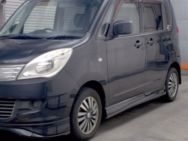 MITSUBISHI DELICA D:2